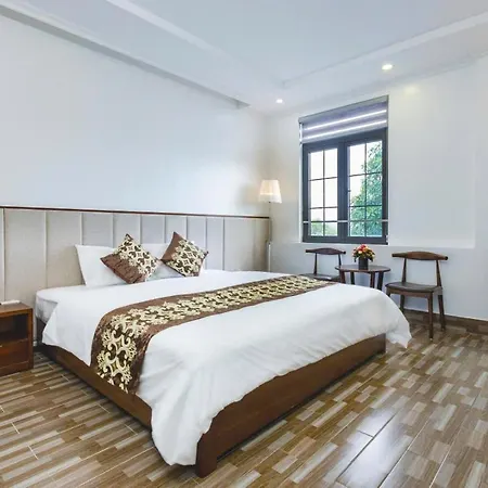 Hung Anh Hotel