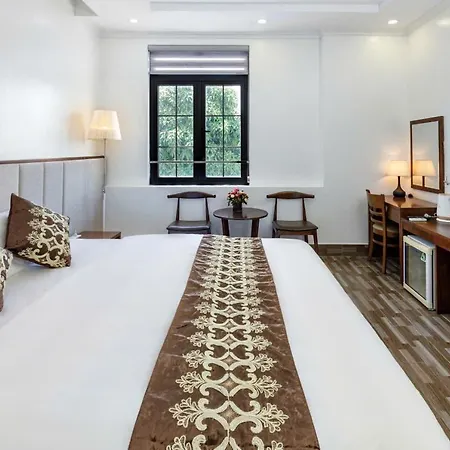 Hung Anh Hotel